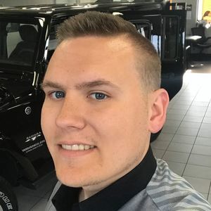 Meet your Posher, Aaron